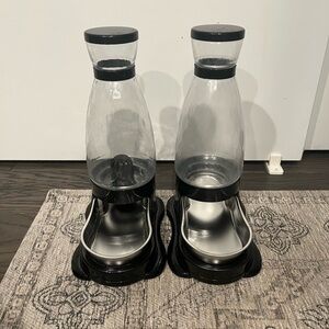 Whisker City® Fashion Gravity Cat Feeder & Waterer